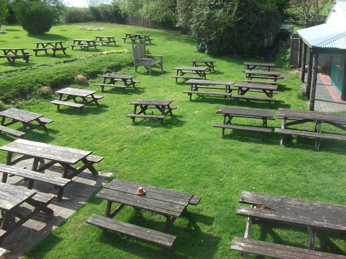 The Trusty Servant Inn Lyndhurst Bagian luar foto